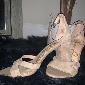 Sam Edelman suede 3” kitten heels